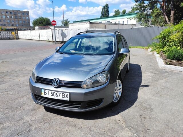 Синий Фольксваген Гольф, объемом двигателя 1.6 л и пробегом 225 тыс. км за 7000 $, фото 1 на Automoto.ua