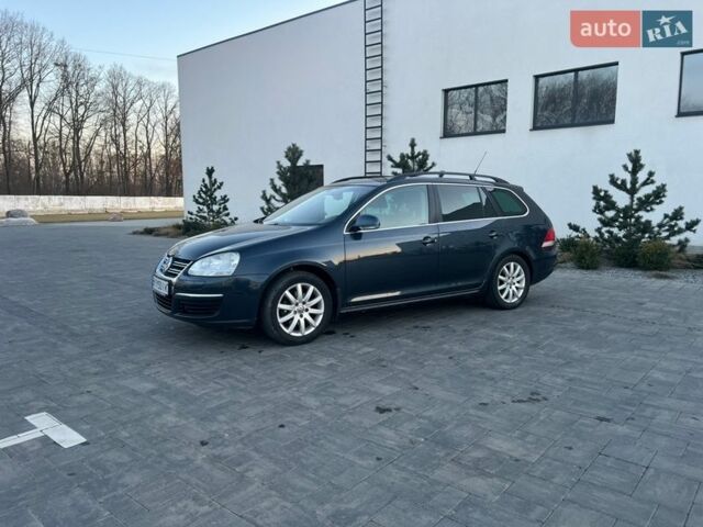 Синій Фольксваген Гольф, об'ємом двигуна 1.6 л та пробігом 207 тис. км за 6500 $, фото 1 на Automoto.ua