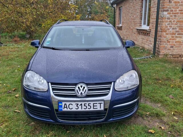 Синий Фольксваген Гольф, объемом двигателя 1.4 л и пробегом 235 тыс. км за 6500 $, фото 1 на Automoto.ua