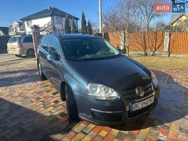 Синий Фольксваген Гольф, объемом двигателя 1.4 л и пробегом 298 тыс. км за 6200 $, фото 1 на Automoto.ua