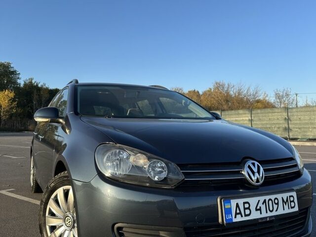 Синий Фольксваген Гольф, объемом двигателя 1.6 л и пробегом 243 тыс. км за 7600 $, фото 1 на Automoto.ua