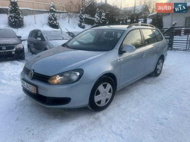 Синий Фольксваген Гольф, объемом двигателя 1.6 л и пробегом 235 тыс. км за 7200 $, фото 1 на Automoto.ua