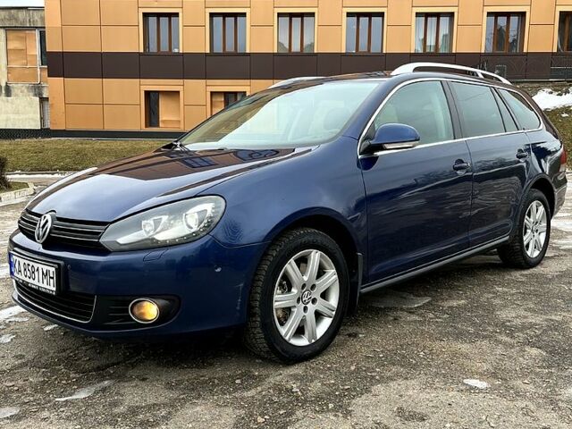 Синий Фольксваген Гольф, объемом двигателя 1.4 л и пробегом 24200 тыс. км за 5500 $, фото 1 на Automoto.ua