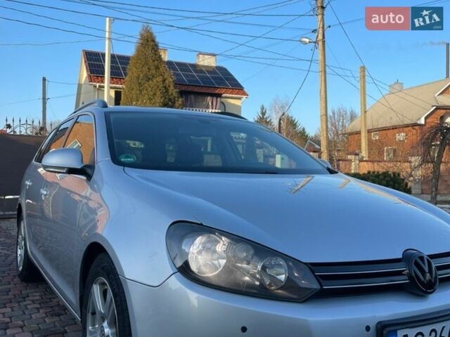 Синий Фольксваген Гольф, объемом двигателя 2 л и пробегом 270 тыс. км за 7500 $, фото 1 на Automoto.ua