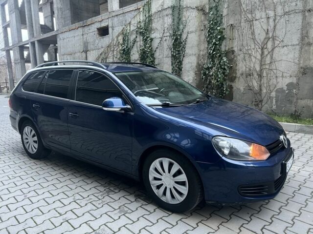 Синий Фольксваген Гольф, объемом двигателя 1.6 л и пробегом 214 тыс. км за 5999 $, фото 1 на Automoto.ua