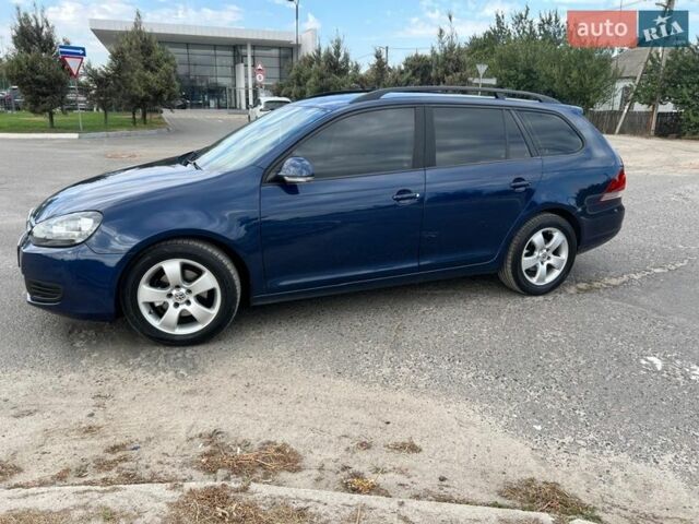 Синий Фольксваген Гольф, объемом двигателя 1.6 л и пробегом 277 тыс. км за 7700 $, фото 1 на Automoto.ua