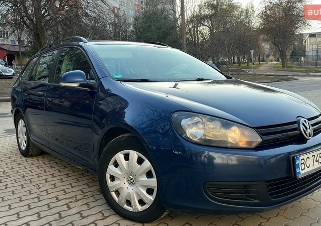 Синий Фольксваген Гольф, объемом двигателя 1.6 л и пробегом 231 тыс. км за 7950 $, фото 1 на Automoto.ua