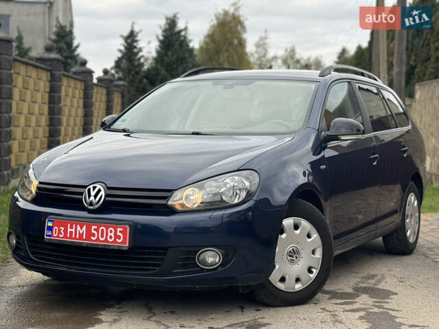 Синий Фольксваген Гольф, объемом двигателя 1.6 л и пробегом 235 тыс. км за 7950 $, фото 1 на Automoto.ua
