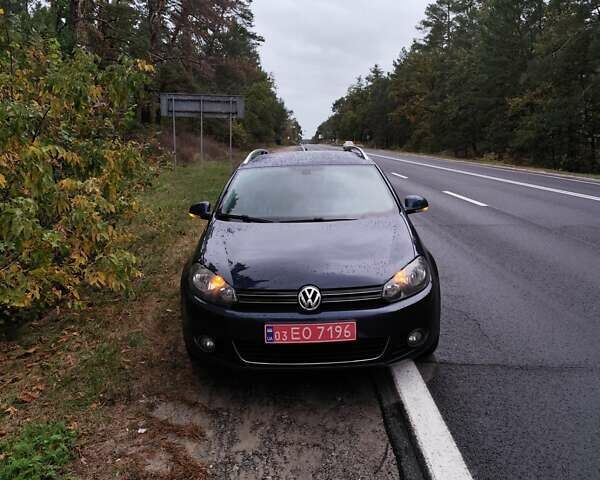 Синий Фольксваген Гольф, объемом двигателя 1.39 л и пробегом 243 тыс. км за 9200 $, фото 1 на Automoto.ua