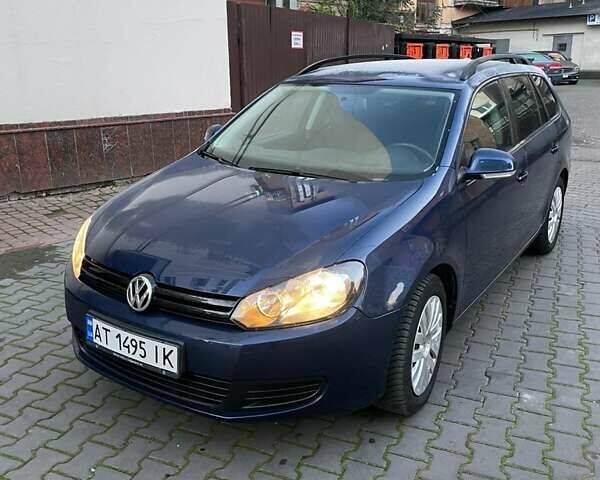 Синий Фольксваген Гольф, объемом двигателя 1.6 л и пробегом 134 тыс. км за 9350 $, фото 1 на Automoto.ua