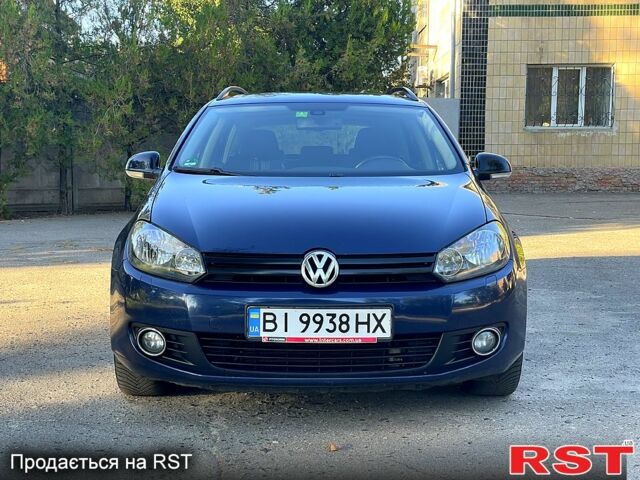 Синий Фольксваген Гольф, объемом двигателя 2 л и пробегом 210 тыс. км за 9400 $, фото 1 на Automoto.ua