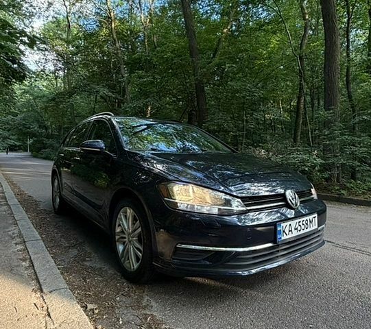 Синій Фольксваген Гольф, об'ємом двигуна 1.8 л та пробігом 140 тис. км за 10900 $, фото 1 на Automoto.ua