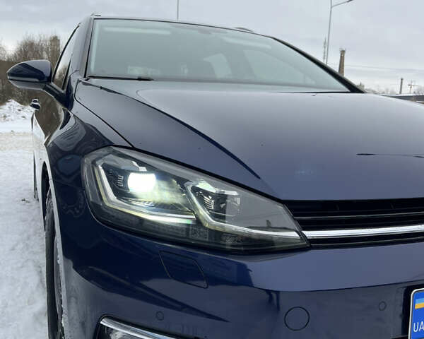 Синій Фольксваген Гольф, об'ємом двигуна 1.97 л та пробігом 250 тис. км за 13800 $, фото 1 на Automoto.ua
