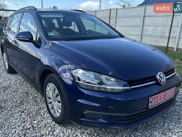 Синий Фольксваген Гольф, объемом двигателя 1.6 л и пробегом 253 тыс. км за 11999 $, фото 1 на Automoto.ua