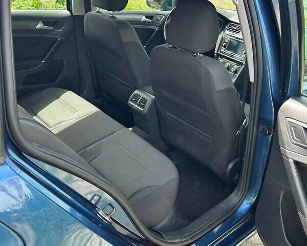 Синій Фольксваген Гольф, об'ємом двигуна 1.8 л та пробігом 174 тис. км за 11900 $, фото 1 на Automoto.ua