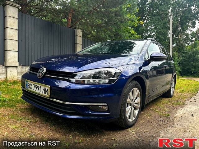 Синій Фольксваген Гольф, об'ємом двигуна 1.6 л та пробігом 260 тис. км за 13300 $, фото 1 на Automoto.ua
