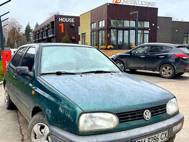 Зеленый Фольксваген Гольф, объемом двигателя 1.9 л и пробегом 270 тыс. км за 1600 $, фото 1 на Automoto.ua