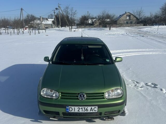 Зелений Фольксваген Гольф, об'ємом двигуна 1.4 л та пробігом 341 тис. км за 2650 $, фото 1 на Automoto.ua