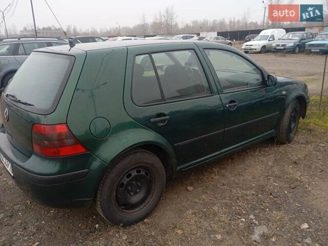 Зеленый Фольксваген Гольф, объемом двигателя 1.9 л и пробегом 318 тыс. км за 1900 $, фото 1 на Automoto.ua