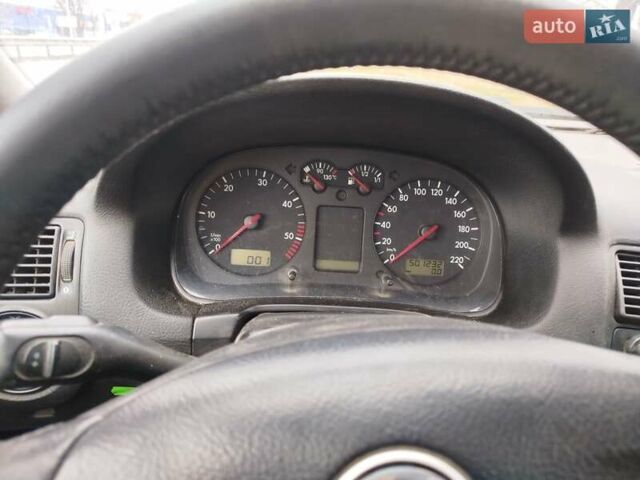 Зеленый Фольксваген Гольф, объемом двигателя 1.9 л и пробегом 500 тыс. км за 4500 $, фото 1 на Automoto.ua