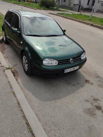 Зелений Фольксваген Гольф, об'ємом двигуна 1.39 л та пробігом 270 тис. км за 3500 $, фото 1 на Automoto.ua