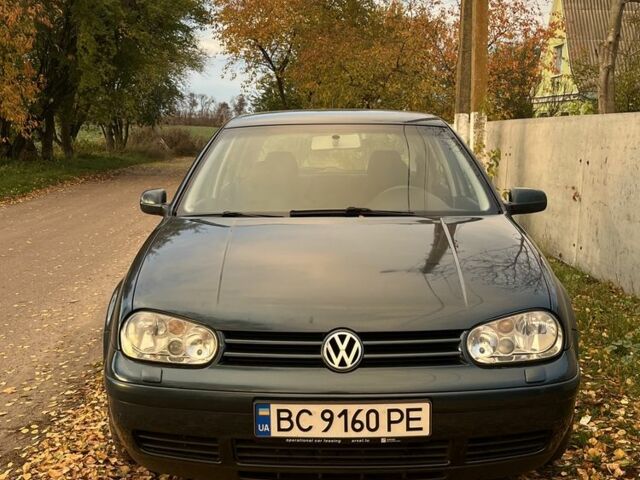 Зеленый Фольксваген Гольф, объемом двигателя 1.6 л и пробегом 264 тыс. км за 2900 $, фото 1 на Automoto.ua