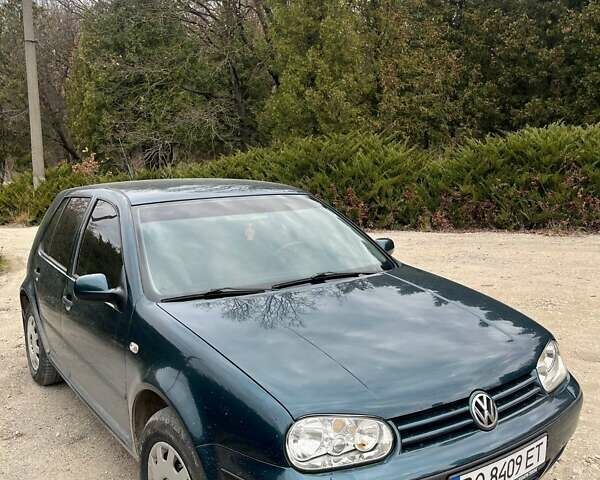 Зеленый Фольксваген Гольф, объемом двигателя 1.6 л и пробегом 218 тыс. км за 4150 $, фото 1 на Automoto.ua