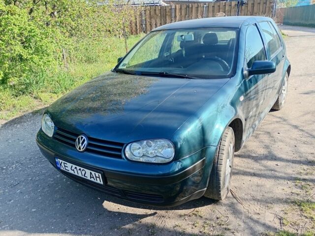 Зелений Фольксваген Гольф, об'ємом двигуна 1.4 л та пробігом 336 тис. км за 3800 $, фото 1 на Automoto.ua