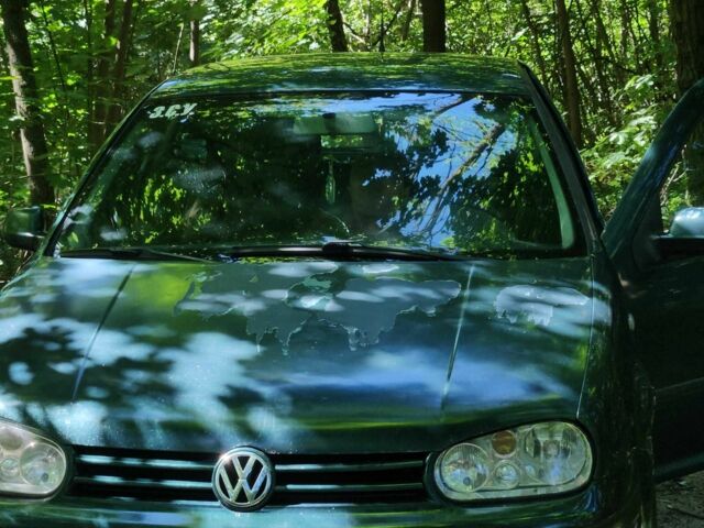 Зеленый Фольксваген Гольф, объемом двигателя 1.9 л и пробегом 350 тыс. км за 831 $, фото 1 на Automoto.ua