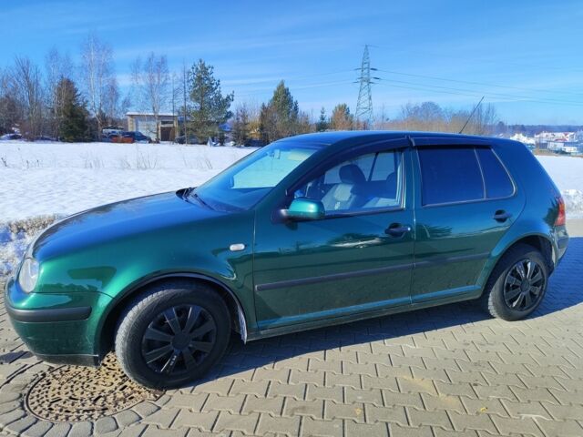 Зеленый Фольксваген Гольф, объемом двигателя 1.4 л и пробегом 281 тыс. км за 3450 $, фото 1 на Automoto.ua