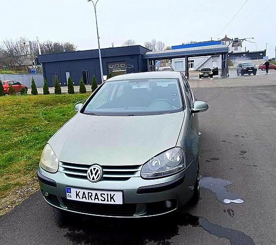 Зелений Фольксваген Гольф, об'ємом двигуна 1.6 л та пробігом 237 тис. км за 5300 $, фото 1 на Automoto.ua