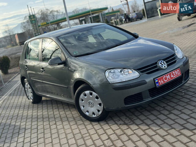 Зеленый Фольксваген Гольф, объемом двигателя 1.4 л и пробегом 222 тыс. км за 4990 $, фото 1 на Automoto.ua