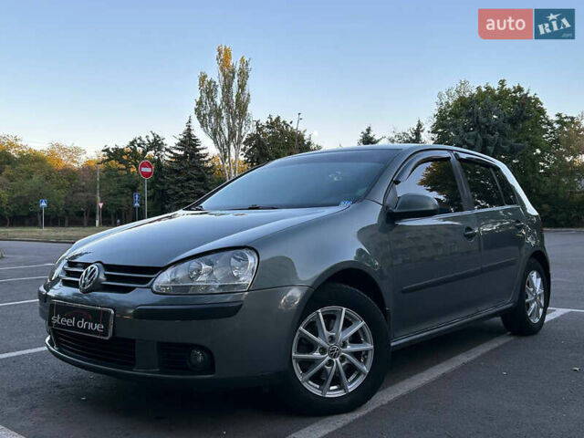 Зелений Фольксваген Гольф, об'ємом двигуна 1.6 л та пробігом 265 тис. км за 7499 $, фото 1 на Automoto.ua