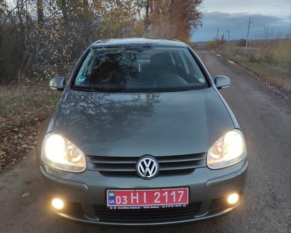 Зелений Фольксваген Гольф, об'ємом двигуна 1.6 л та пробігом 190 тис. км за 6300 $, фото 1 на Automoto.ua