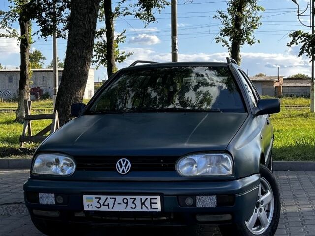 Зеленый Фольксваген Гольф, объемом двигателя 1.9 л и пробегом 390 тыс. км за 3000 $, фото 1 на Automoto.ua