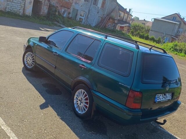 Зелений Фольксваген Гольф, об'ємом двигуна 1.8 л та пробігом 58 тис. км за 1900 $, фото 1 на Automoto.ua