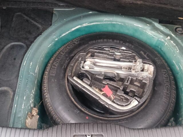 Зеленый Фольксваген Гольф, объемом двигателя 1.4 л и пробегом 220 тыс. км за 2256 $, фото 1 на Automoto.ua