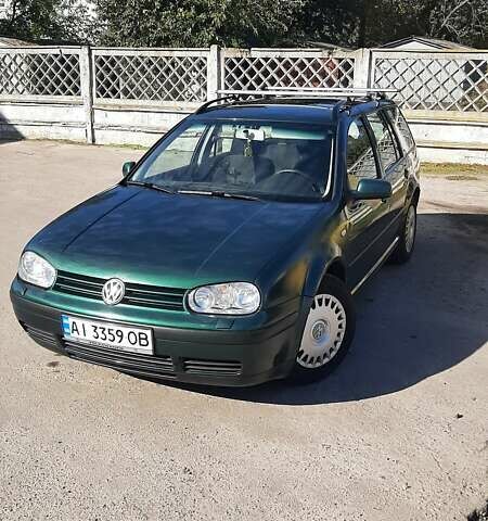 Зеленый Фольксваген Гольф, объемом двигателя 1.6 л и пробегом 288 тыс. км за 4200 $, фото 1 на Automoto.ua