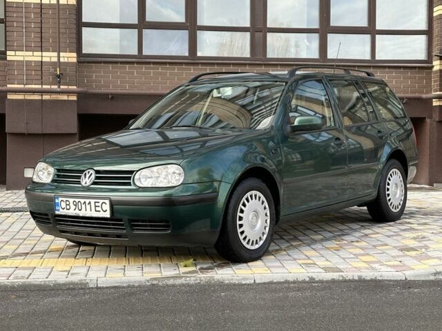 Фольксваген Гольф 1999 у Чернігові на Automoto.ua Зелений Фольксваген Гольф, об'ємом двигуна 1.6 л та пробігом 186 тис. км за 4150 $, фото 1 на Automoto.ua