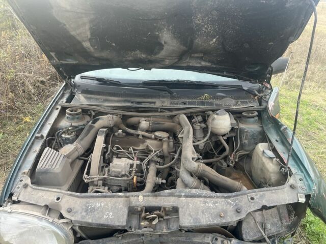 Зеленый Фольксваген Гольф, объемом двигателя 1.9 л и пробегом 3 тыс. км за 426 $, фото 1 на Automoto.ua