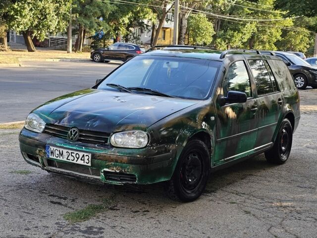Зелений Фольксваген Гольф, об'ємом двигуна 0 л та пробігом 270 тис. км за 1400 $, фото 1 на Automoto.ua