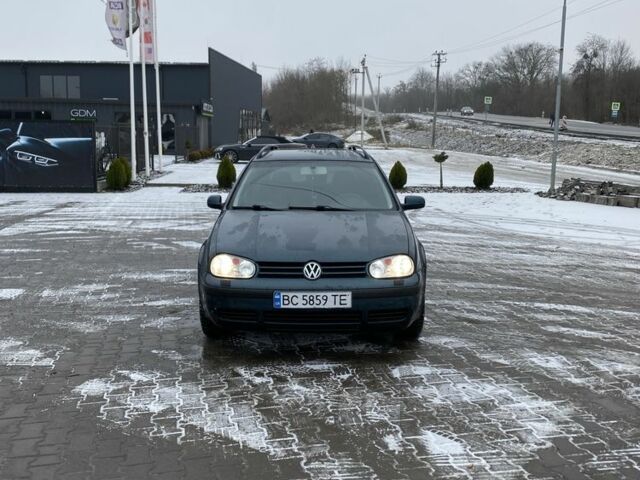 Зелений Фольксваген Гольф, об'ємом двигуна 1.6 л та пробігом 282 тис. км за 3800 $, фото 1 на Automoto.ua