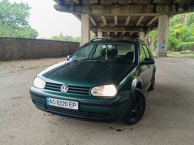 Зеленый Фольксваген Гольф, объемом двигателя 1.6 л и пробегом 260 тыс. км за 2900 $, фото 1 на Automoto.ua