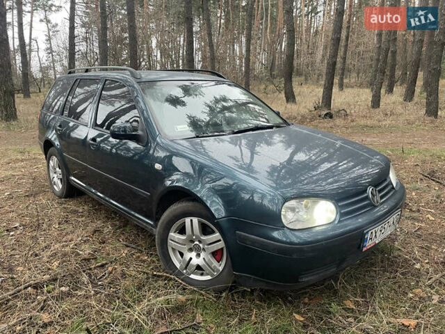 Зелений Фольксваген Гольф, об'ємом двигуна 1.6 л та пробігом 277 тис. км за 3900 $, фото 1 на Automoto.ua