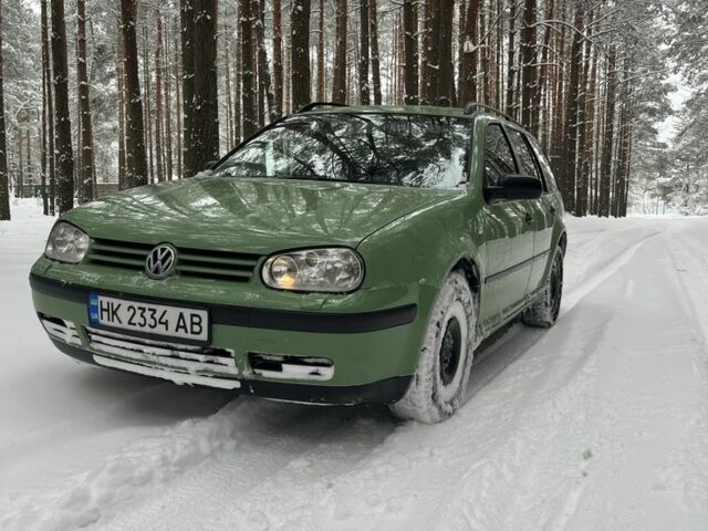 Зеленый Фольксваген Гольф, объемом двигателя 1.9 л и пробегом 375 тыс. км за 4200 $, фото 1 на Automoto.ua
