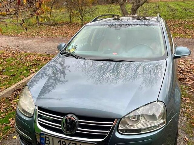 Зеленый Фольксваген Гольф, объемом двигателя 1.9 л и пробегом 24100 тыс. км за 5000 $, фото 1 на Automoto.ua