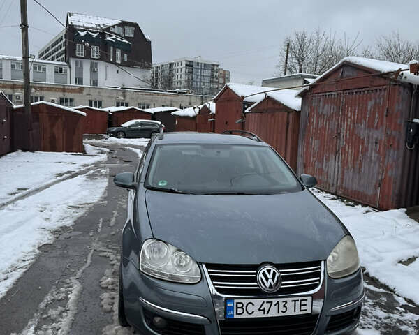 Зеленый Фольксваген Гольф, объемом двигателя 1.4 л и пробегом 206 тыс. км за 5700 $, фото 1 на Automoto.ua