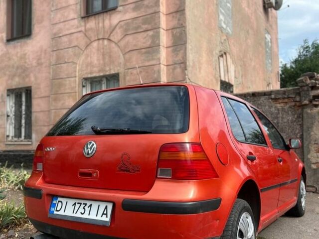 Оранжевый Фольксваген Гольф, объемом двигателя 1.4 л и пробегом 244 тыс. км за 2950 $, фото 1 на Automoto.ua