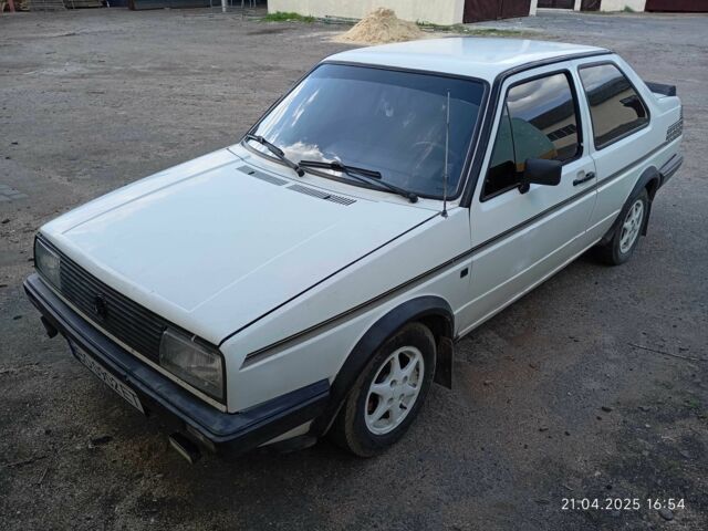 Белый Фольксваген Джетта, объемом двигателя 1.4 л и пробегом 209 тыс. км за 1200 $, фото 1 на Automoto.ua