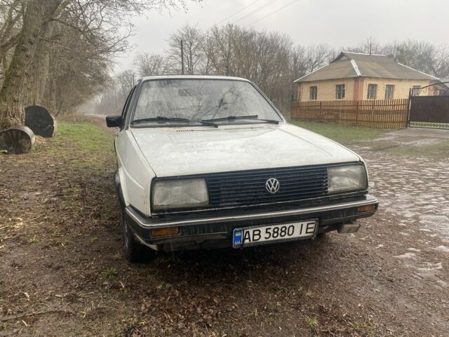 Білий Фольксваген Джетта, об'ємом двигуна 1.6 л та пробігом 190 тис. км за 850 $, фото 1 на Automoto.ua